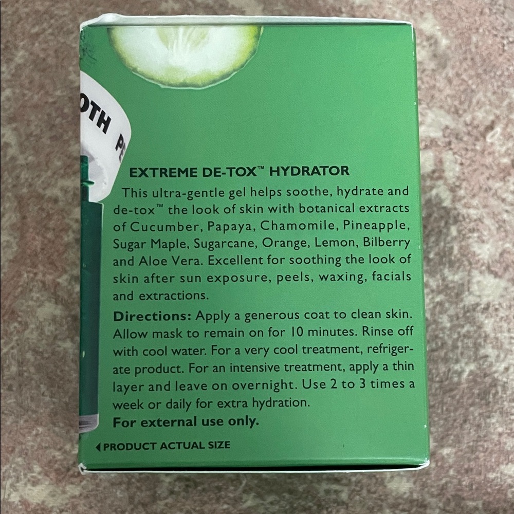 Peter Thomas Roth Cucumber Gel Mask - Picture 2 of 6